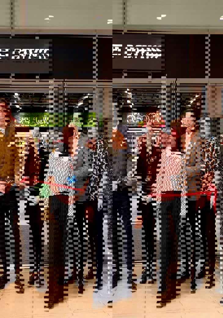 MMUH Amazon Market Express00079